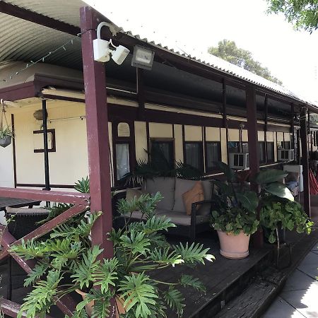 Dongara Breeze Inn ภายนอก รูปภาพ